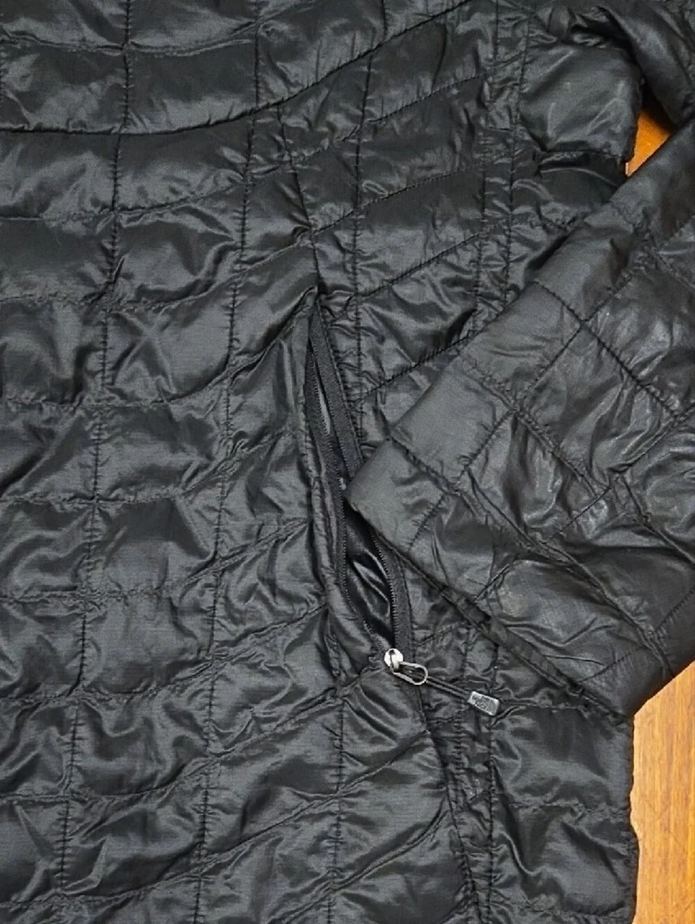 The North Face Men's Black Lightweight Quilted Puffer Jacket